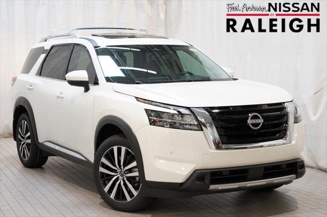 new 2024 Nissan Pathfinder car, priced at $45,234