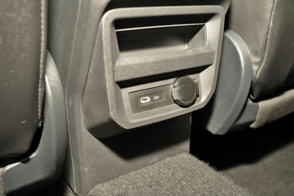 used 2024 Volkswagen Tiguan car, priced at $32,101