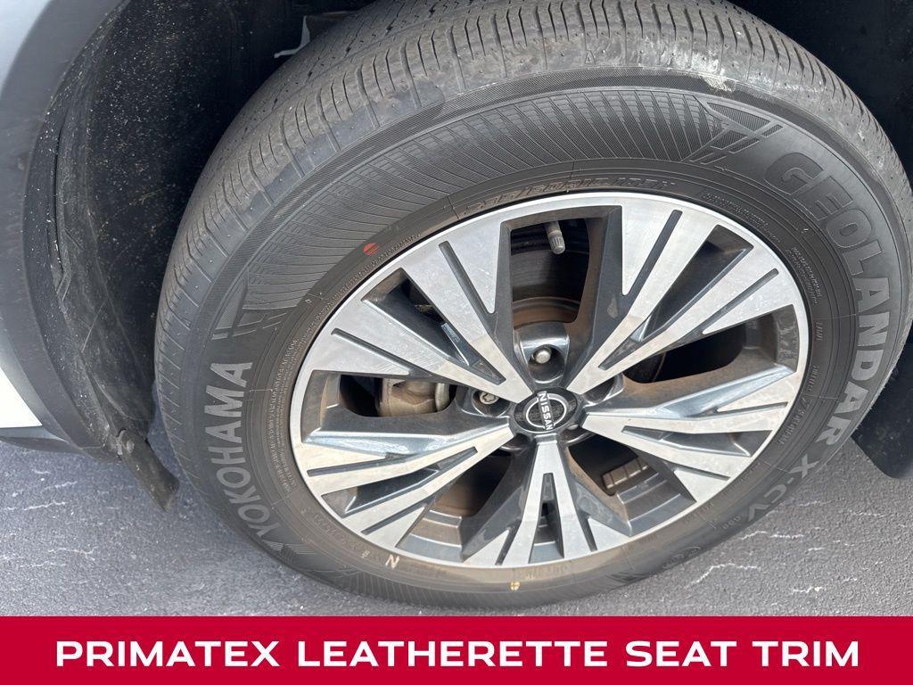 used 2022 Nissan Rogue car, priced at $24,623