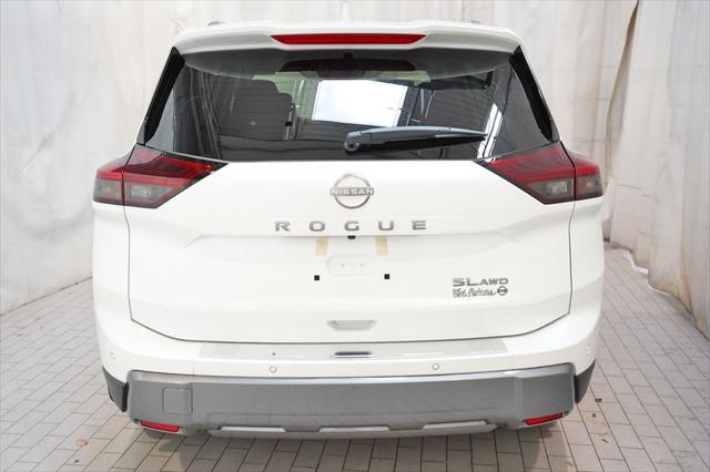 new 2025 Nissan Rogue car, priced at $36,683