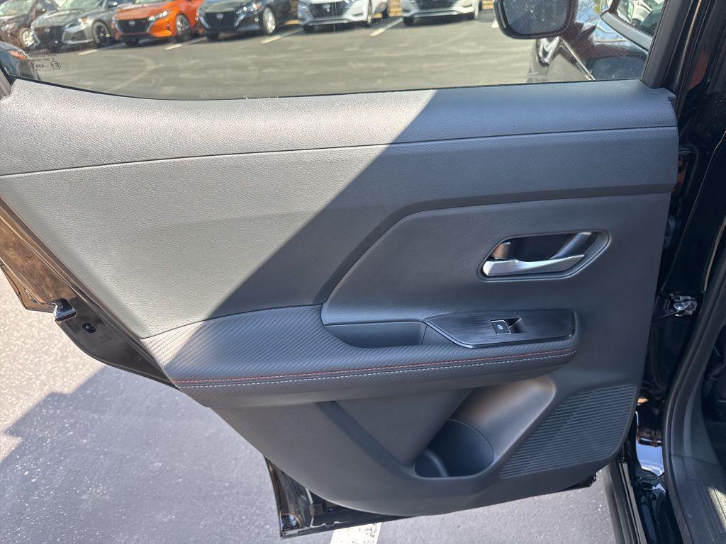 new 2025 Nissan Kicks car, priced at $26,962