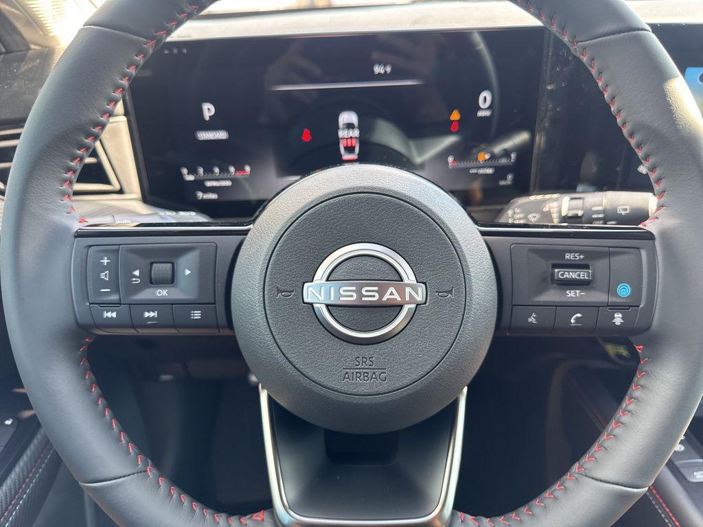 new 2025 Nissan Kicks car, priced at $26,962
