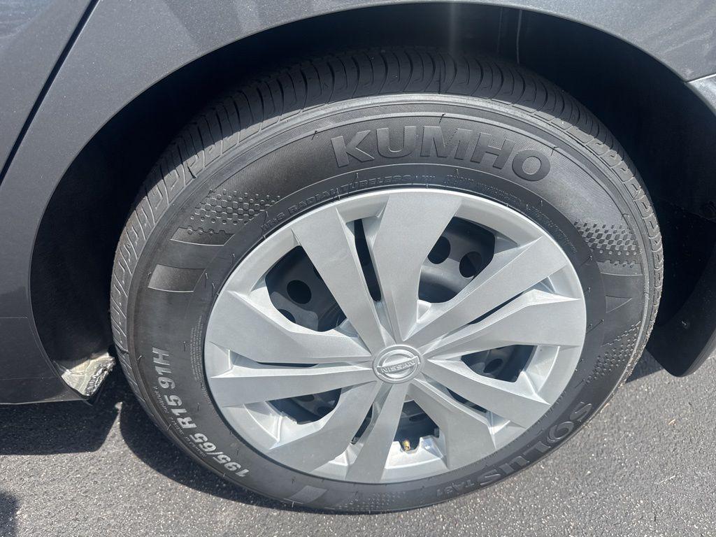 new 2025 Nissan Versa car, priced at $19,214
