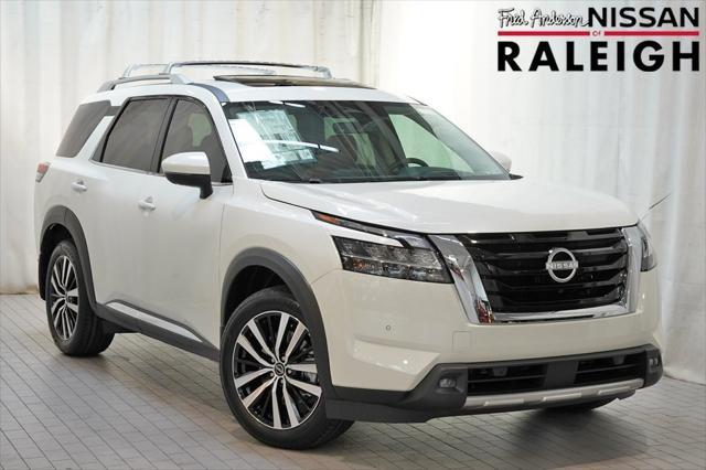 new 2024 Nissan Pathfinder car, priced at $51,665