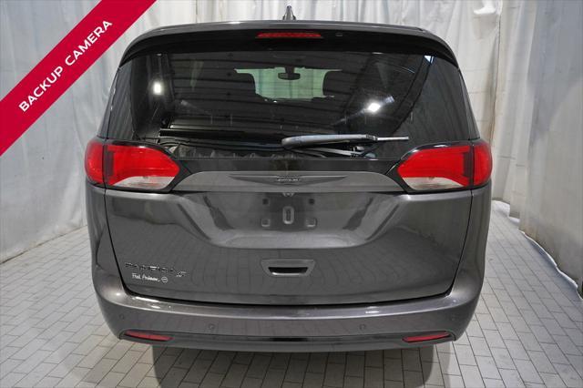 used 2020 Chrysler Pacifica car, priced at $15,600