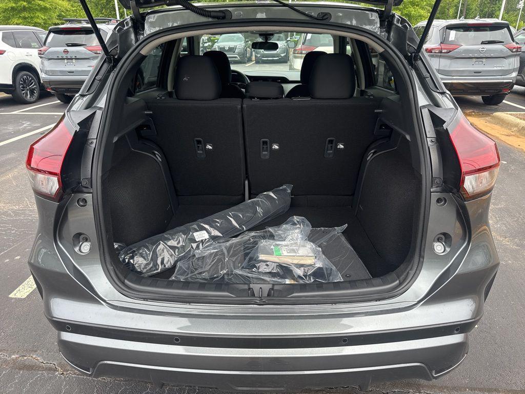new 2025 Nissan Kicks car, priced at $21,979