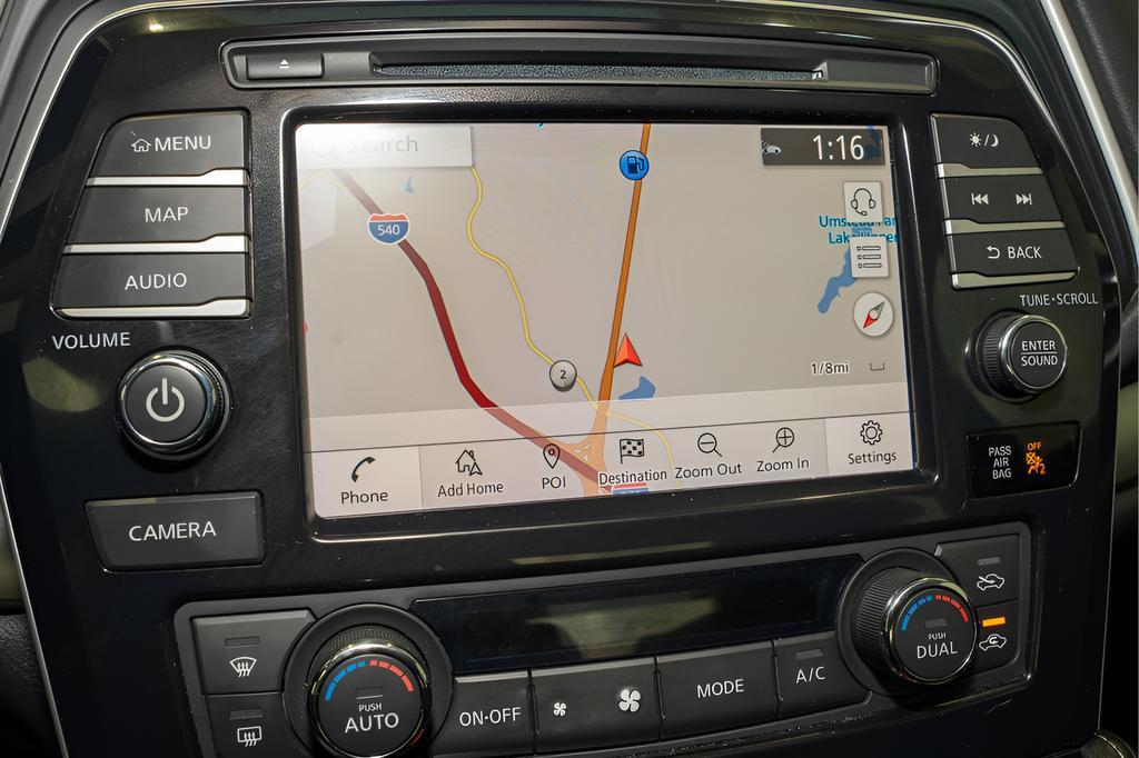 used 2023 Nissan Maxima car, priced at $24,985