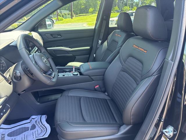 new 2025 Nissan Pathfinder car, priced at $43,888