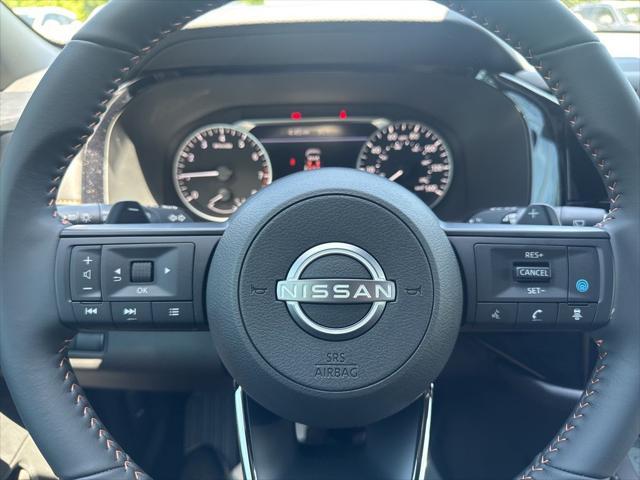 new 2025 Nissan Pathfinder car, priced at $43,888