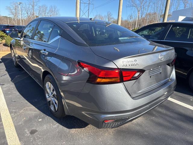 new 2025 Nissan Altima car, priced at $26,664