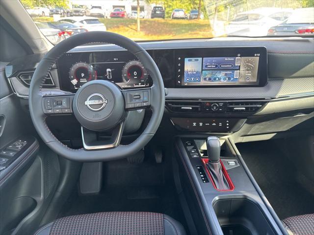 new 2025 Nissan Kicks car, priced at $27,752