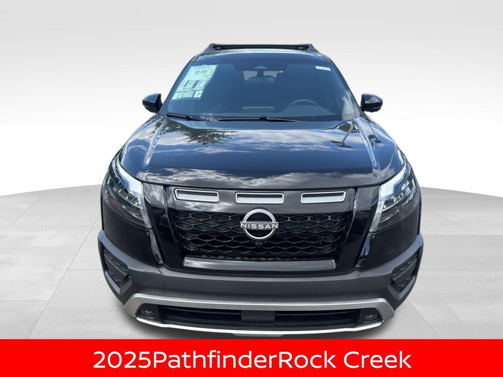 new 2025 Nissan Pathfinder car, priced at $39,073