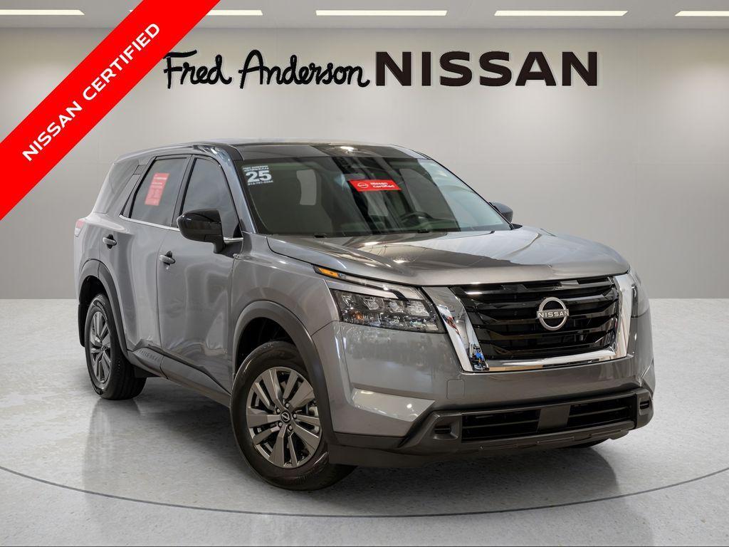 used 2025 Nissan Pathfinder car, priced at $31,823