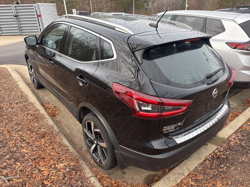 used 2022 Nissan Rogue Sport car, priced at $23,883