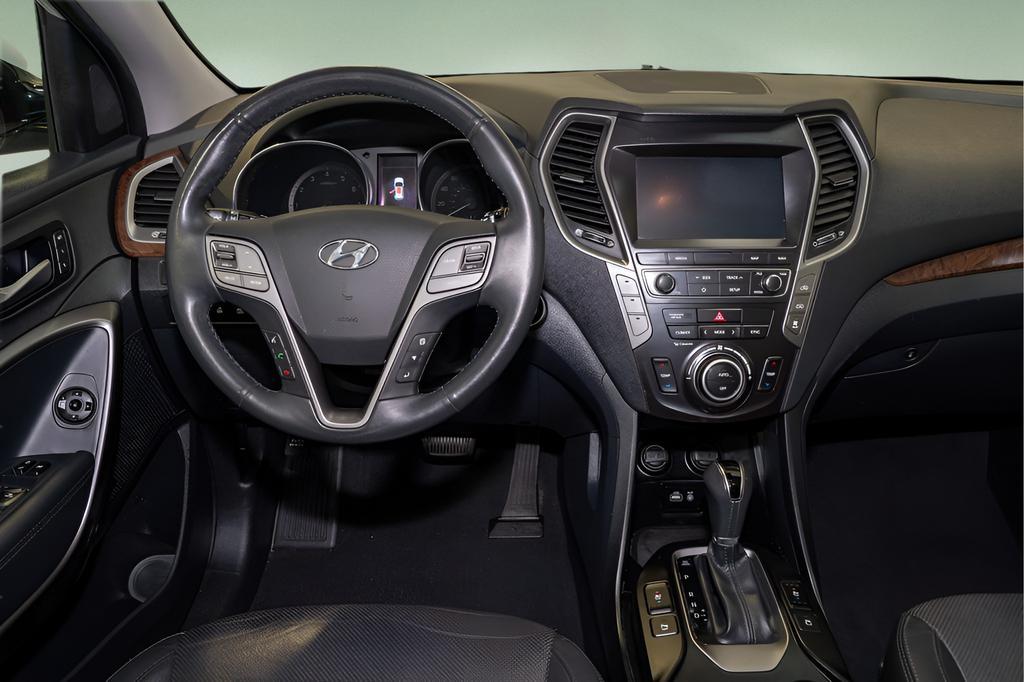 used 2019 Hyundai Santa Fe XL car, priced at $19,396