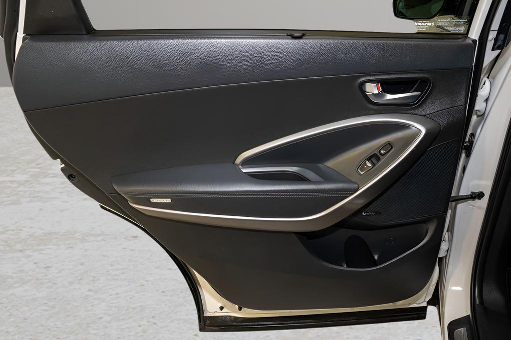 used 2019 Hyundai Santa Fe XL car, priced at $19,396