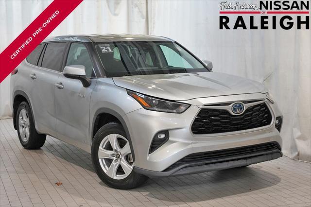 used 2021 Toyota Highlander Hybrid car, priced at $31,200