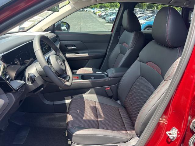 new 2025 Nissan Kicks car, priced at $28,573