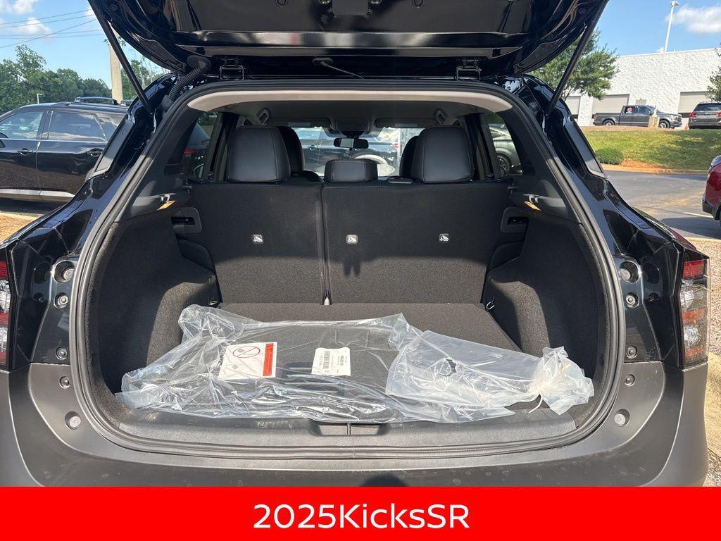 new 2025 Nissan Kicks car, priced at $25,552