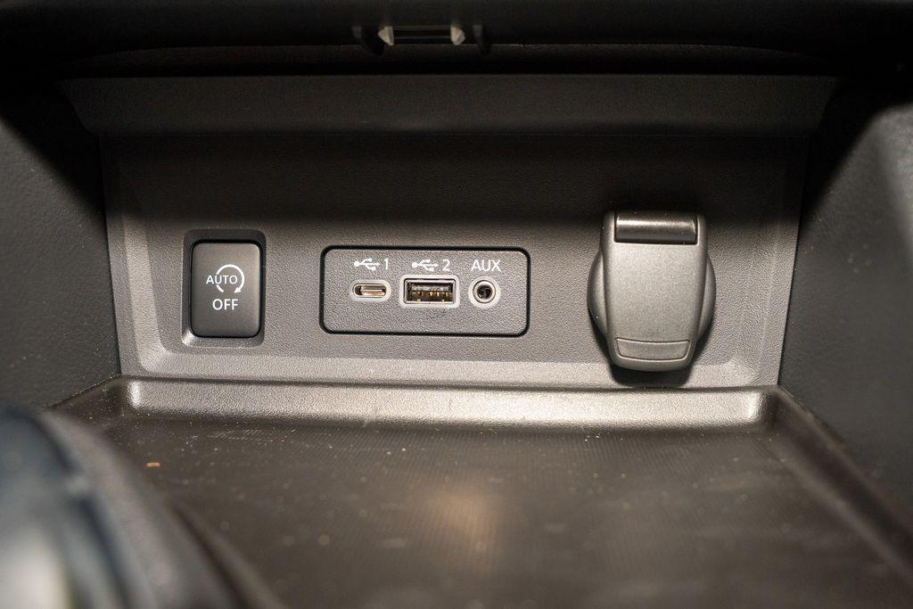 new 2025 Nissan Sentra car, priced at $23,680