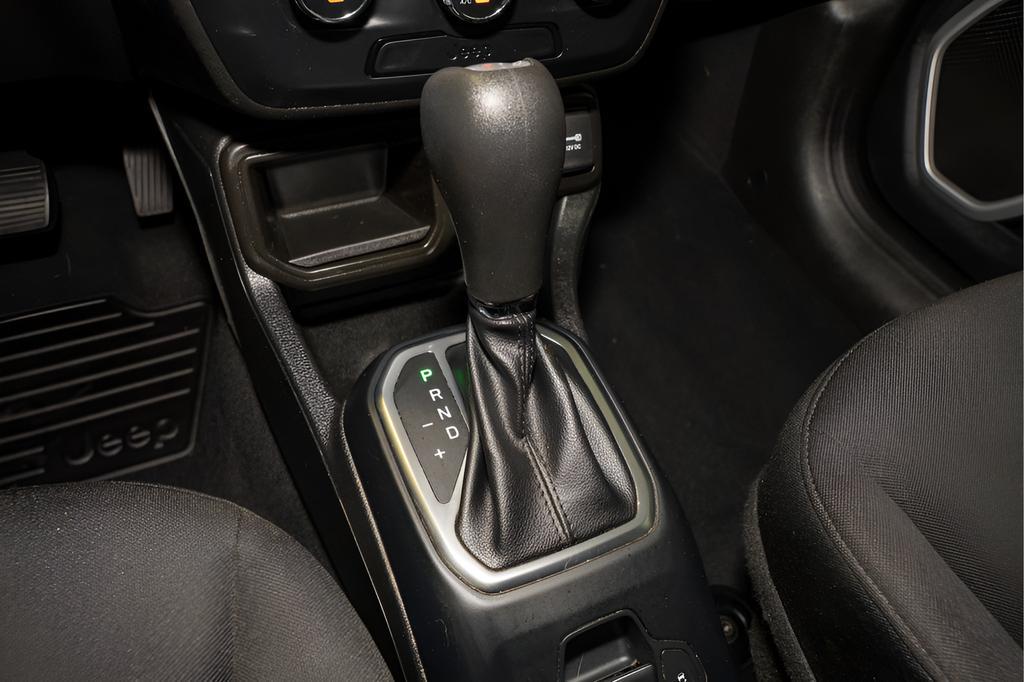 used 2020 Jeep Renegade car, priced at $11,955