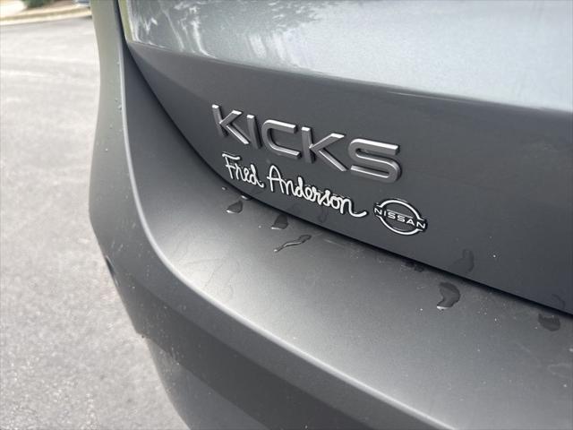 new 2025 Nissan Kicks car, priced at $25,004