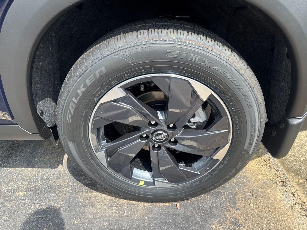new 2026 Nissan Rogue car, priced at $29,238