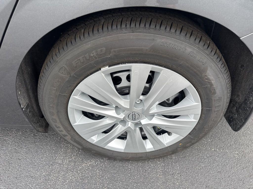 new 2025 Nissan Sentra car, priced at $21,281