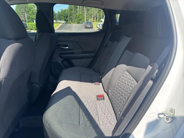 new 2025 Nissan Kicks car, priced at $25,511