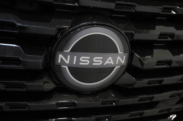 new 2024 Nissan Kicks car, priced at $22,986