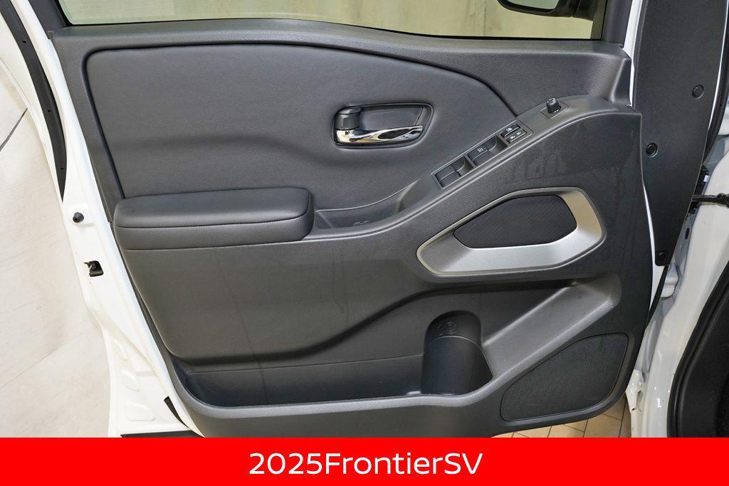 new 2025 Nissan Frontier car, priced at $31,894
