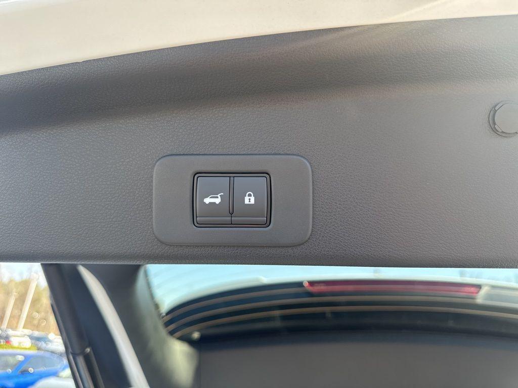 new 2025 Nissan Murano car, priced at $35,750