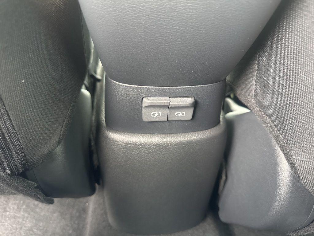 new 2025 Nissan Kicks car, priced at $22,216