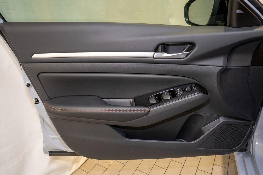 new 2025 Nissan Altima car, priced at $28,965