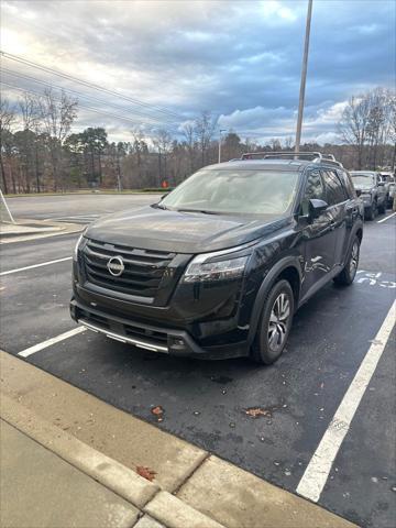 used 2023 Nissan Pathfinder car, priced at $30,900