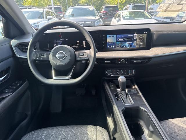 new 2025 Nissan Kicks car, priced at $26,555