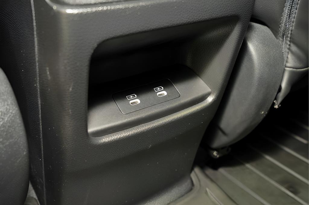 used 2023 Honda CR-V Hybrid car, priced at $32,999