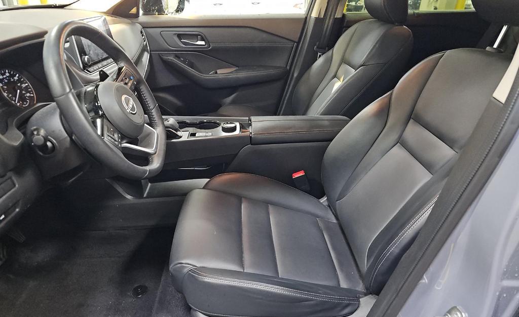 used 2023 Nissan Rogue car, priced at $25,199