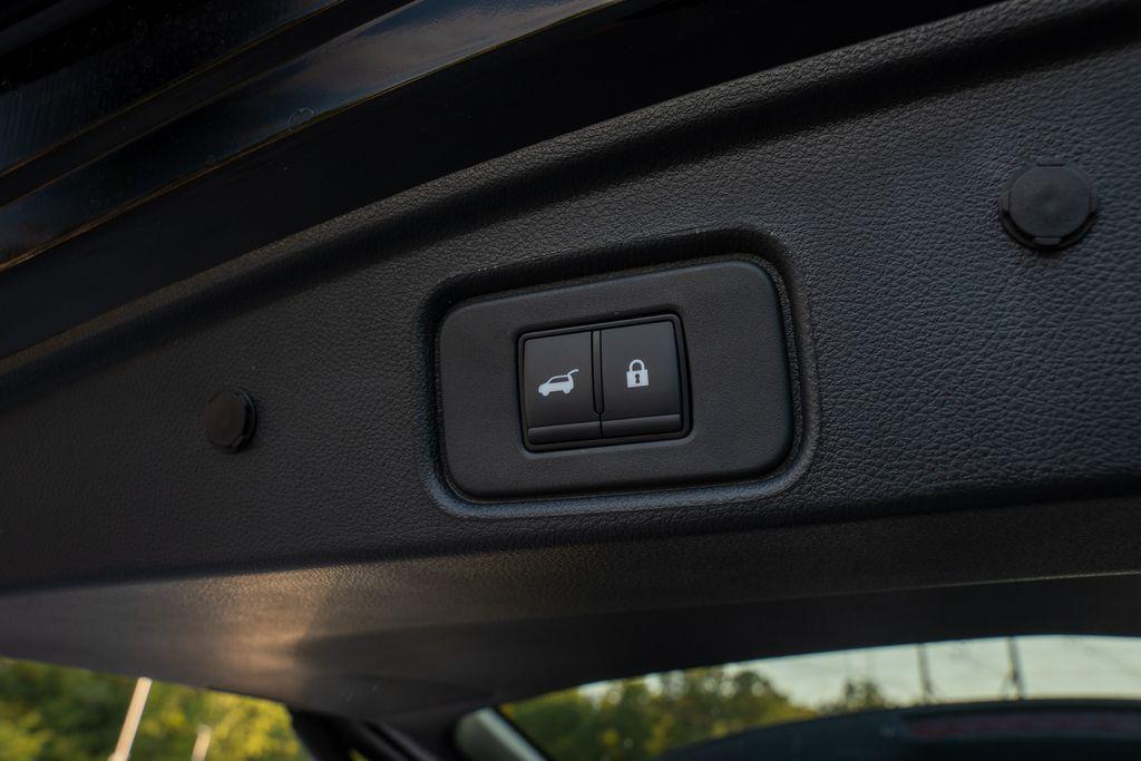 new 2025 Nissan Pathfinder car, priced at $46,136