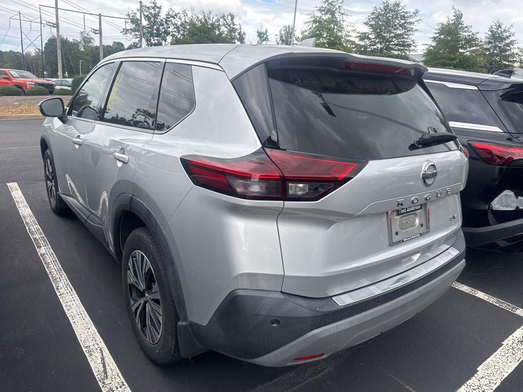 used 2021 Nissan Rogue car, priced at $15,976