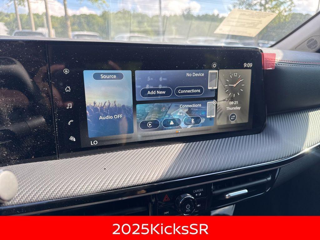 new 2025 Nissan Kicks car, priced at $25,332