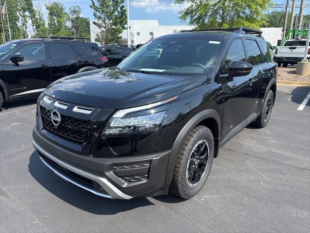 new 2025 Nissan Pathfinder car, priced at $43,967