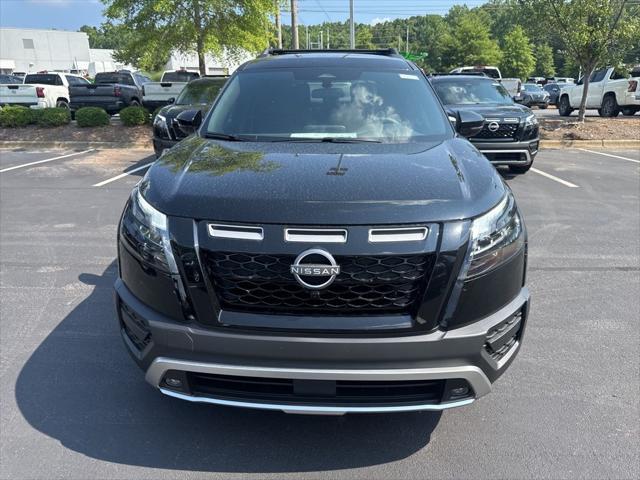 new 2025 Nissan Pathfinder car, priced at $43,967