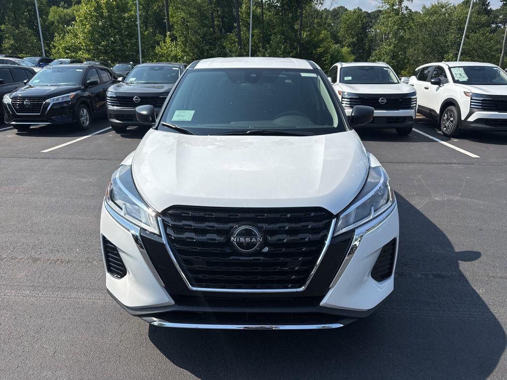 new 2025 Nissan Kicks car, priced at $21,979
