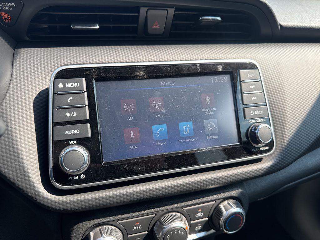new 2025 Nissan Kicks car, priced at $21,979