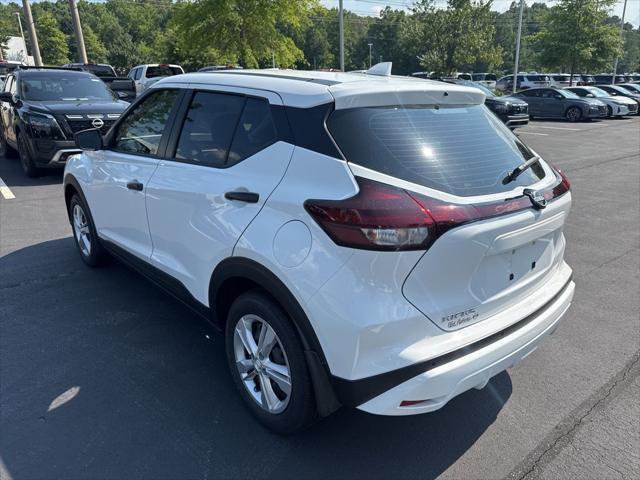 new 2025 Nissan Kicks car, priced at $23,179