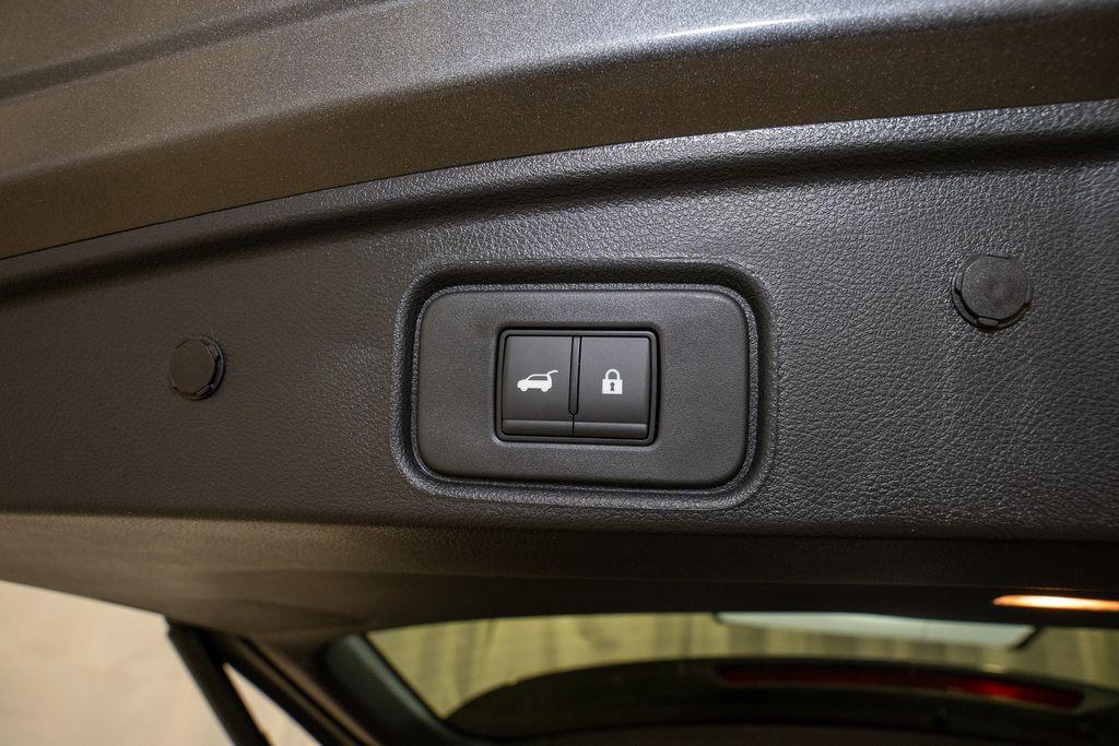 new 2025 Nissan Pathfinder car, priced at $48,390