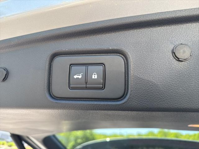 new 2025 Nissan Pathfinder car, priced at $50,874