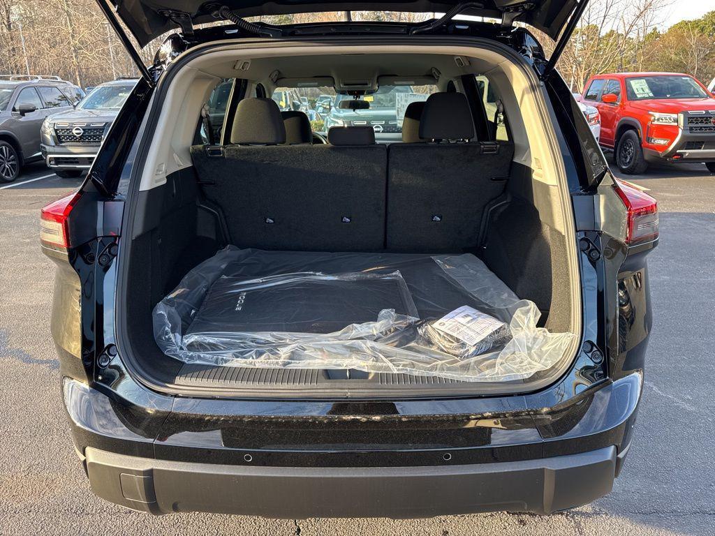 new 2025 Nissan Rogue car, priced at $29,576