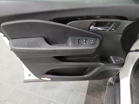 used 2022 Honda Pilot car, priced at $37,846